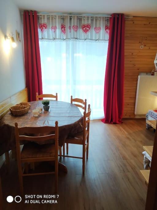 Studio 6 Pers Le Bois D'Aurouze 2Eme Etage Nord SuperDevoluy Eksteriør bilde